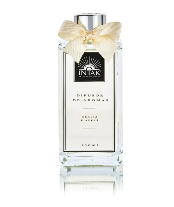 Difusor de Aromas com Varetas 250ml - Cereja e Avelã - Imagem 2