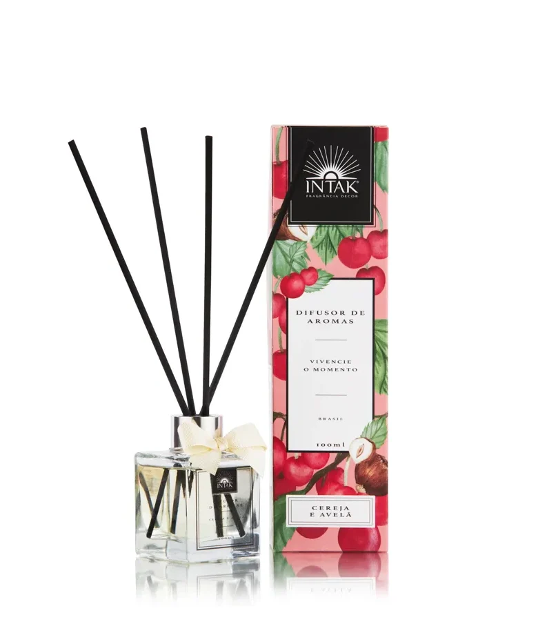 Difusor de Aromas com Varetas 100ml – Cereja e Avelã